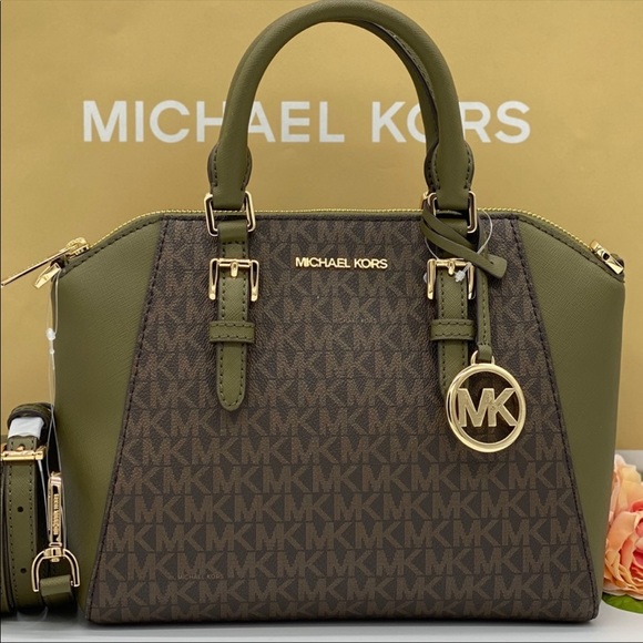 MICHAEL KORS CIARA MD MESSENGER DUFFLE Multi - Picture 15 of 16